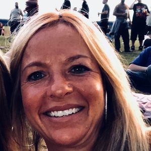 Meet your Posher, Eileen